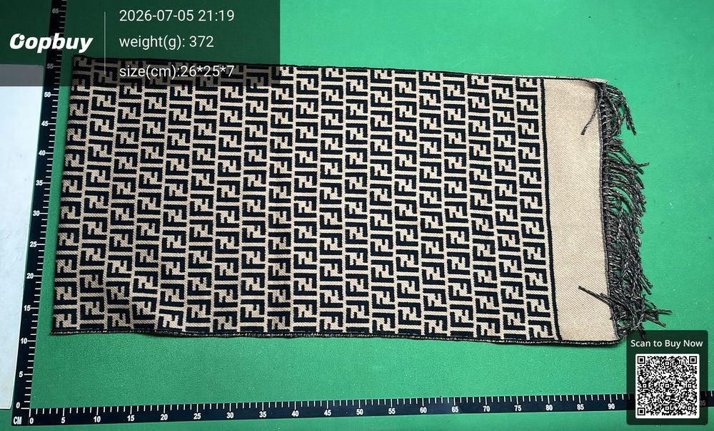 Fendi Scarf QC photo 1