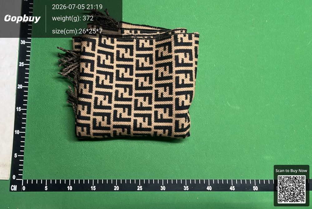 Fendi Scarf QC photo 3