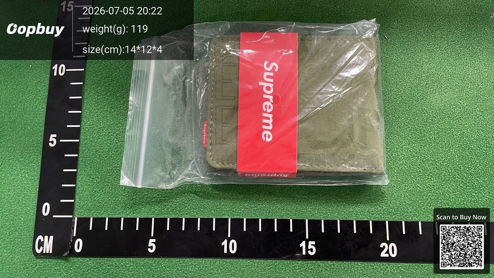 Supreme Wallet QC photo 1