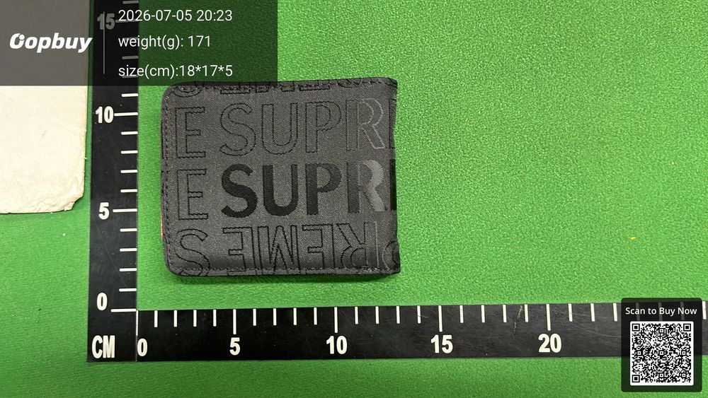 Supreme Wallet QC photo 5