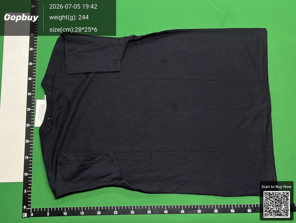 CDG Play Heart Tee QC photo 4