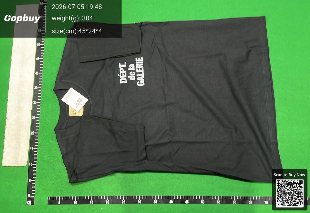 Gallery Dept Tee QC photo 2