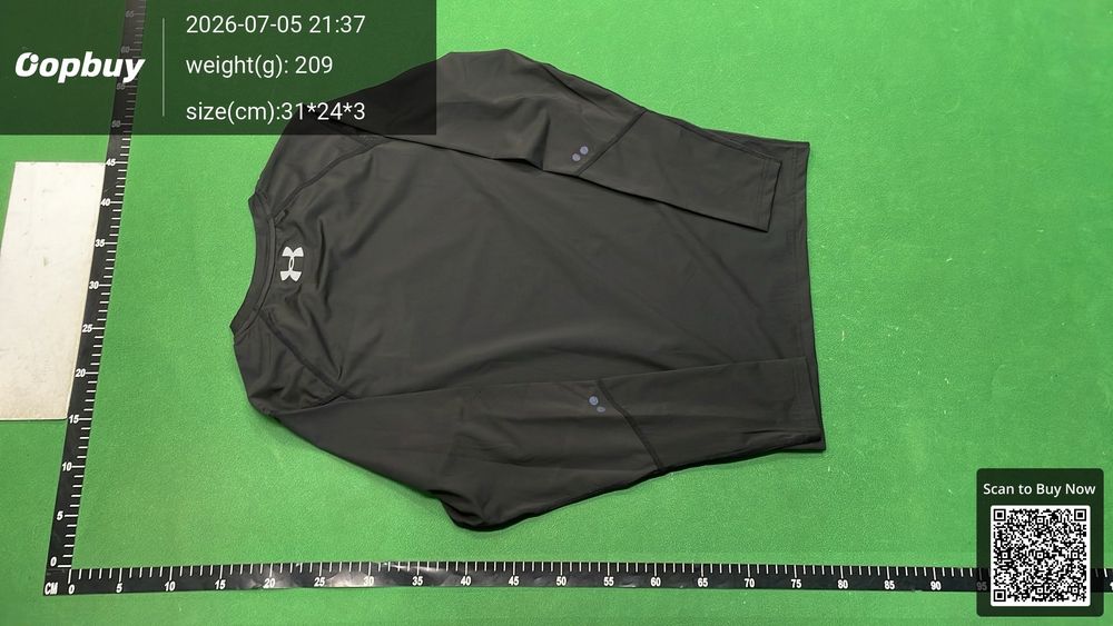 Under Armour Long Tee QC photo 1