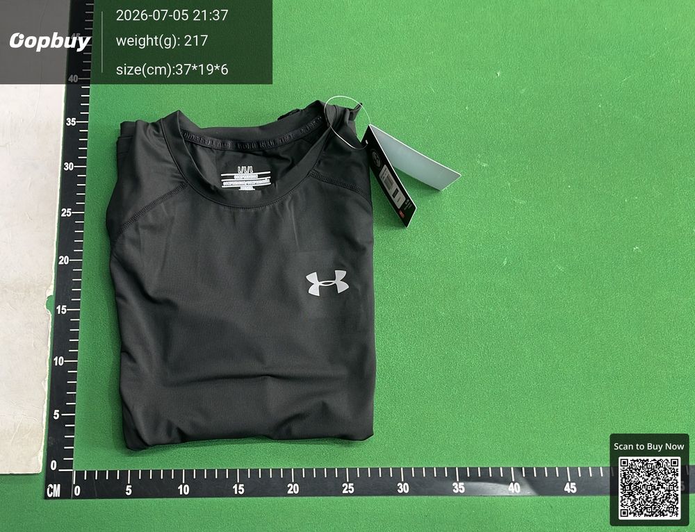 Under Armour Long Tee QC photo 5