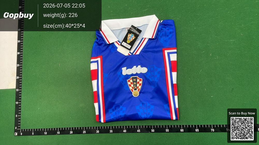 1998 season Croatian away retro Fan version QC photo 4