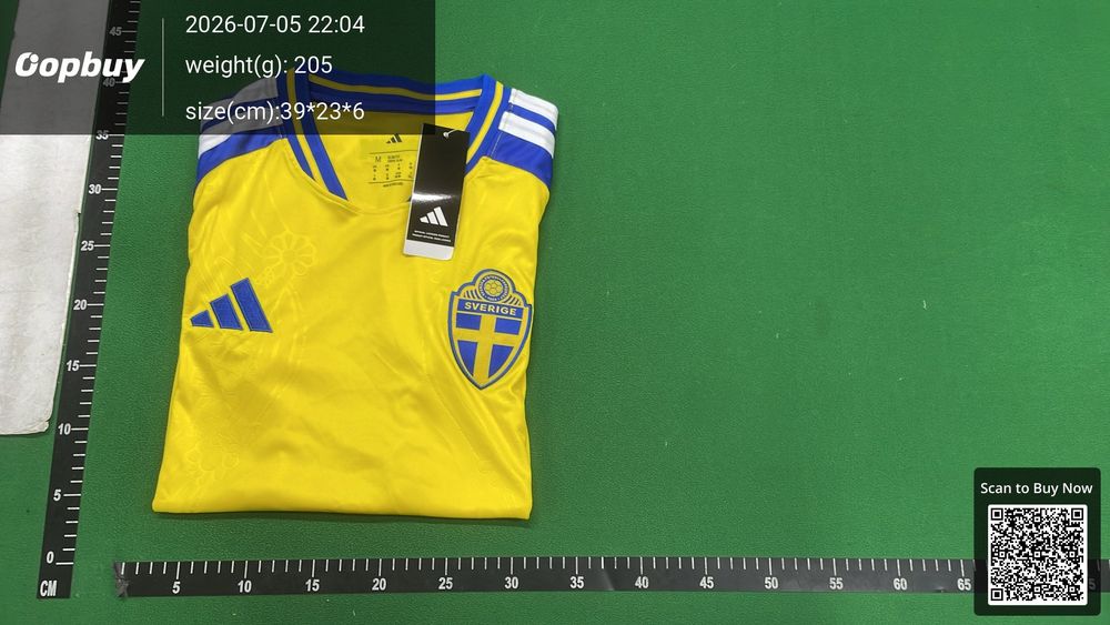 2026 FIFA World Cup Sweden Home Fan Version QC photo 2