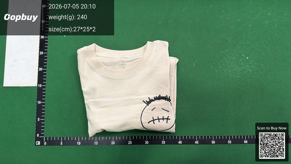 Travis Scott Tee QC photo 5