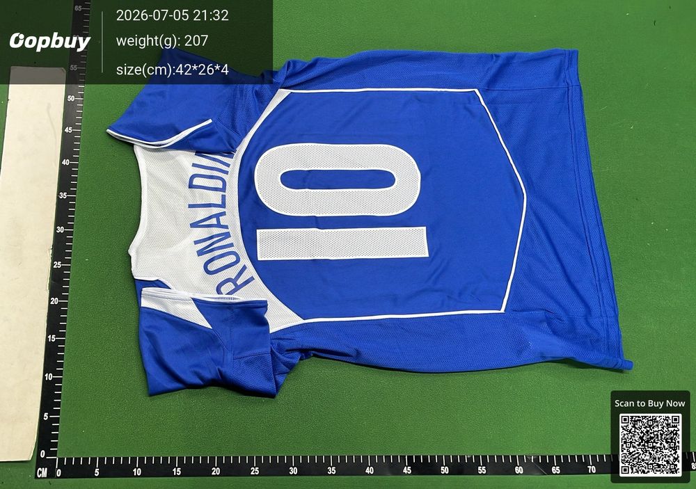 2004 Season Brazil Away Fan Version QC photo 3