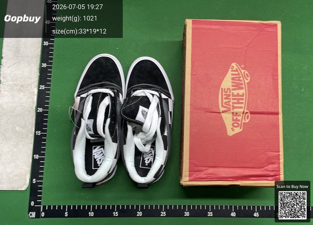 Vans QC photo 1