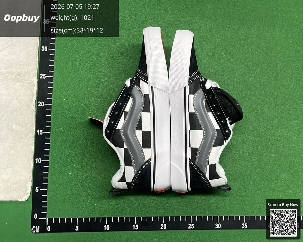 Vans QC photo 4
