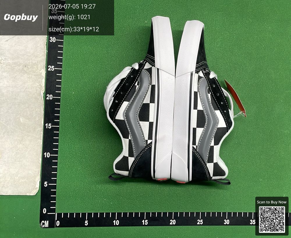 Vans QC photo 5