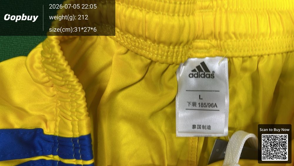 2026 FIFA World Cup Sweden Home shorts QC photo 1
