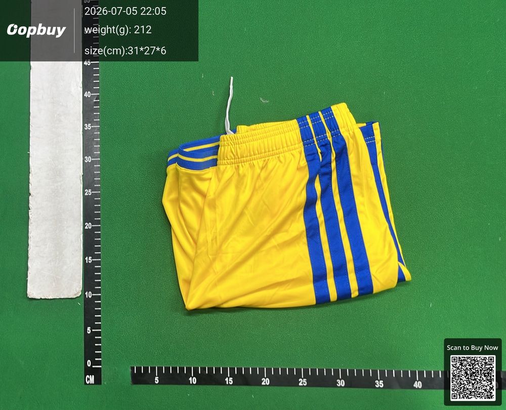 2026 FIFA World Cup Sweden Home shorts QC photo 4