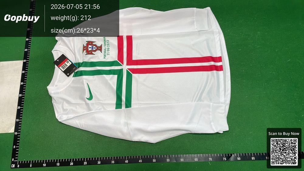 12/13 Season Portugal Away Long Sleeve Retro Fan Version QC photo 2