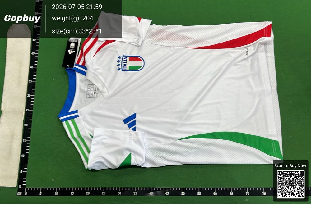 24/25 UEFA Italy Away Fan Version QC photo 2