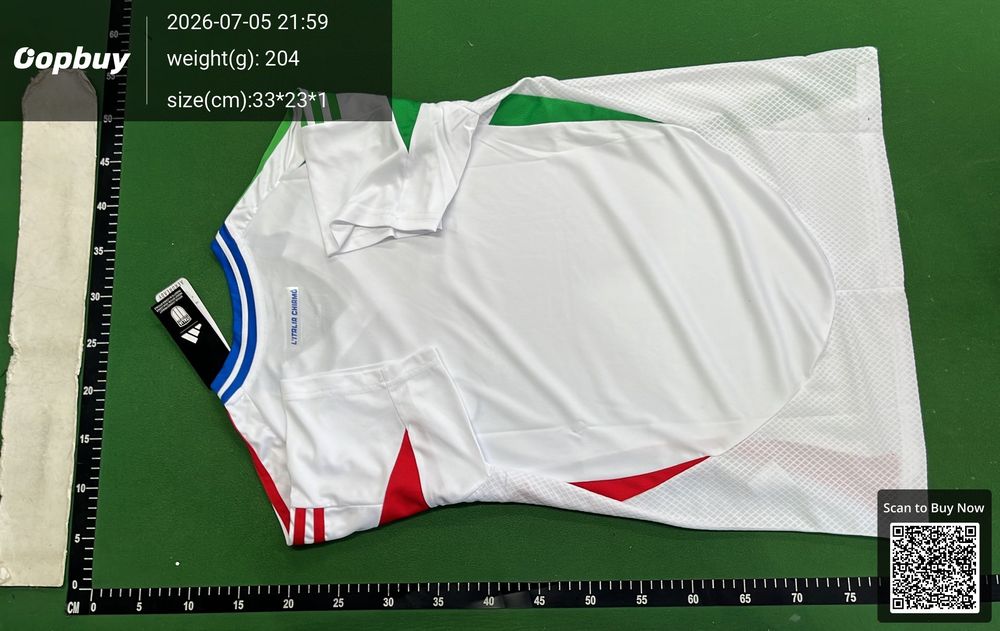 24/25 UEFA Italy Away Fan Version QC photo 3